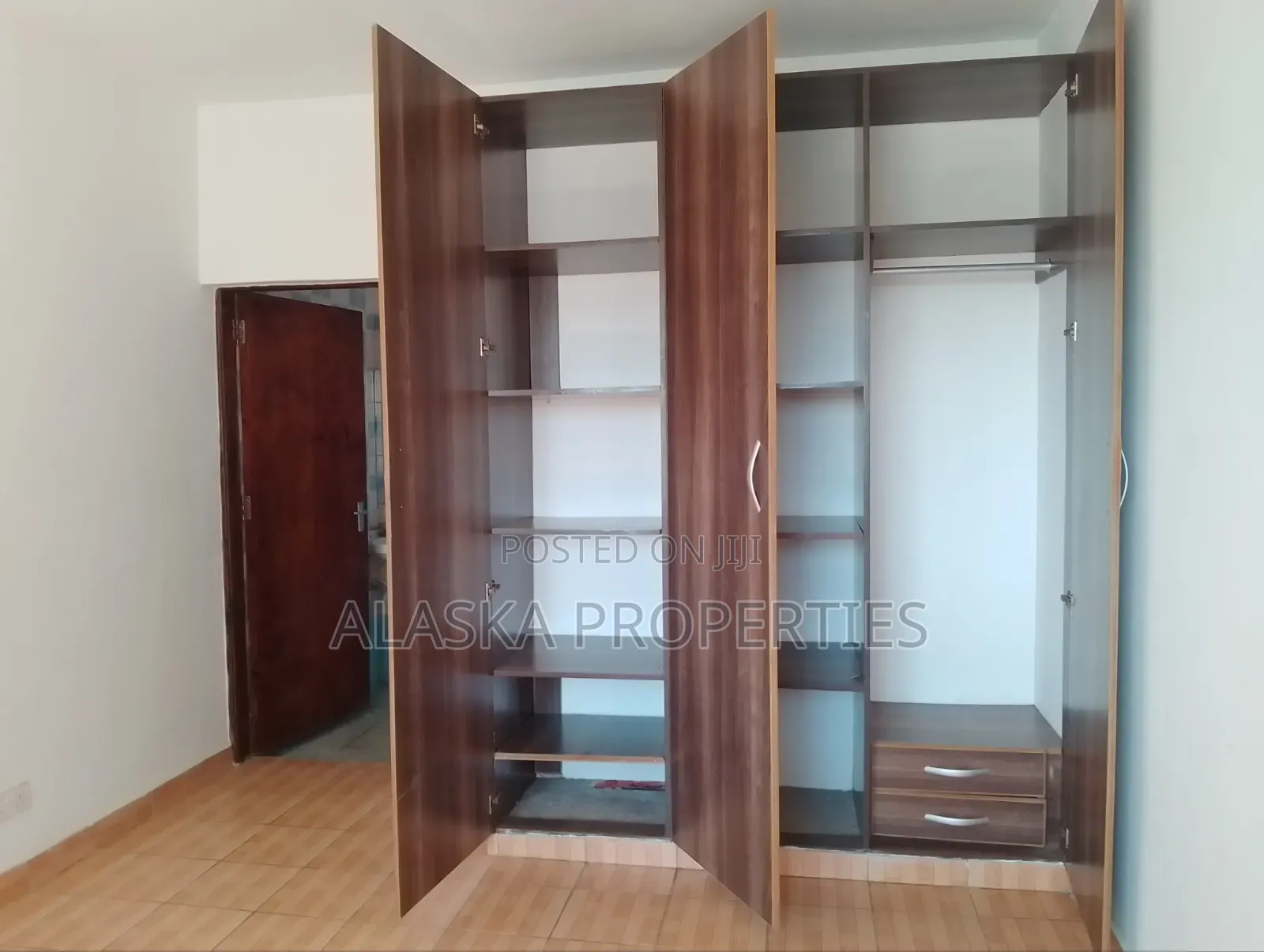3bdrm Apartment in Nyali Estate for rent
