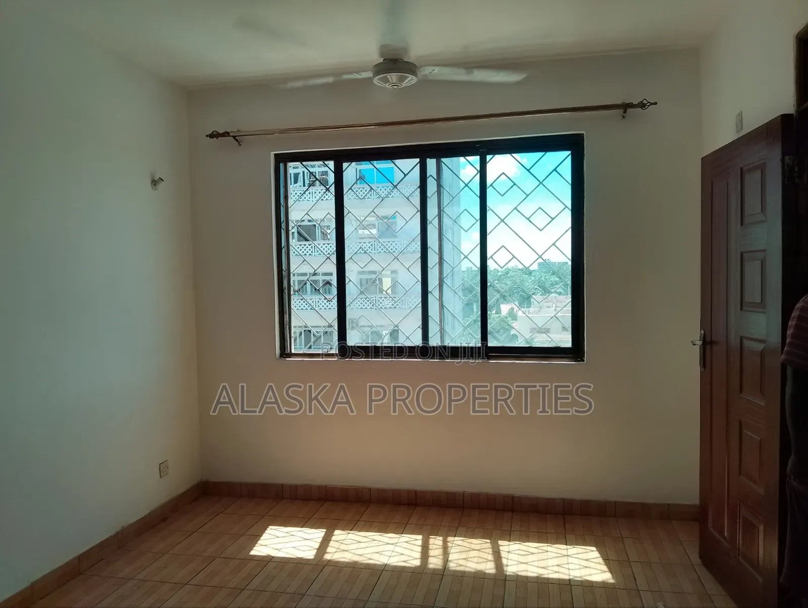 3bdrm Apartment in Nyali Estate for rent