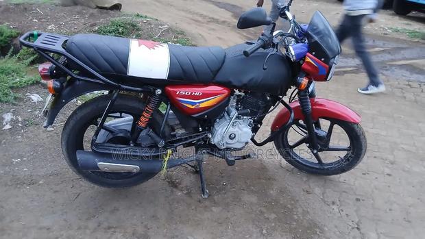 Bajaj Boxer 2025 Red - thumbnail 2