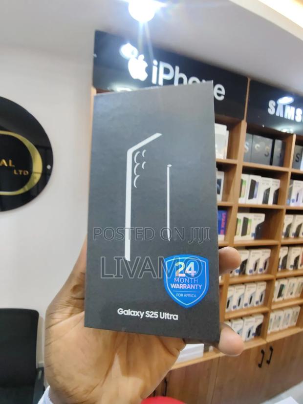 New Samsung Galaxy S25 Ultra 256 GB Silver