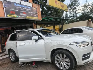 Volvo Xc90 Llumar Ceramic Tinting