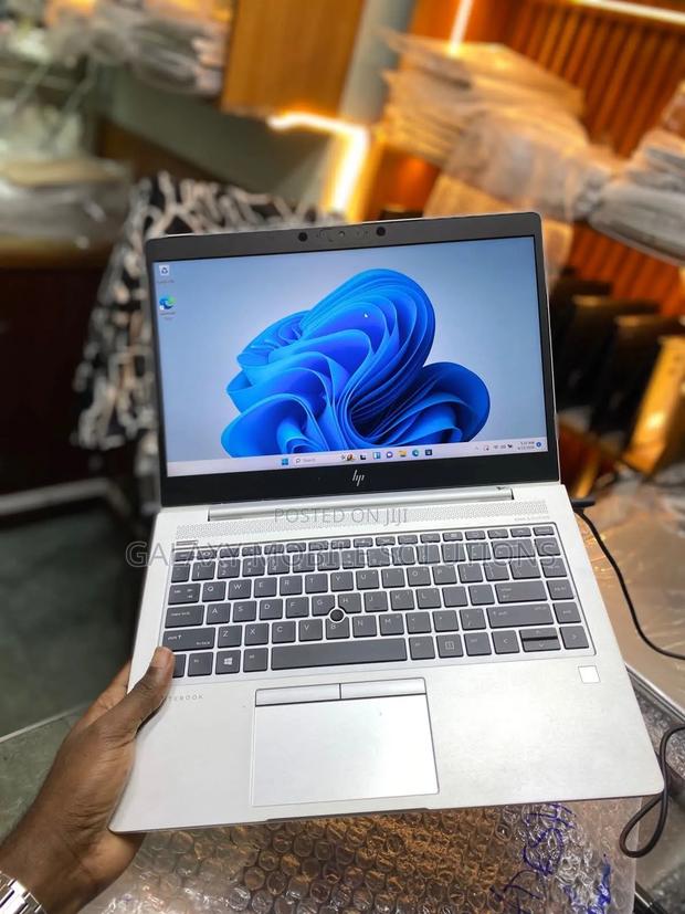 Laptop HP EliteBook 745 G6 8GB AMD Ryzen 5 SSD 256GB