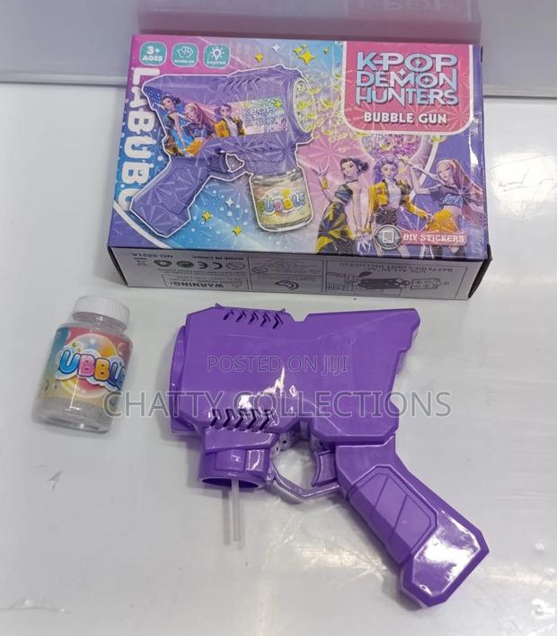 Labubu Electronic Foaming and Light Girls Bubble Gun