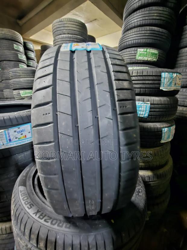 235/35r20 Dovroad 92w