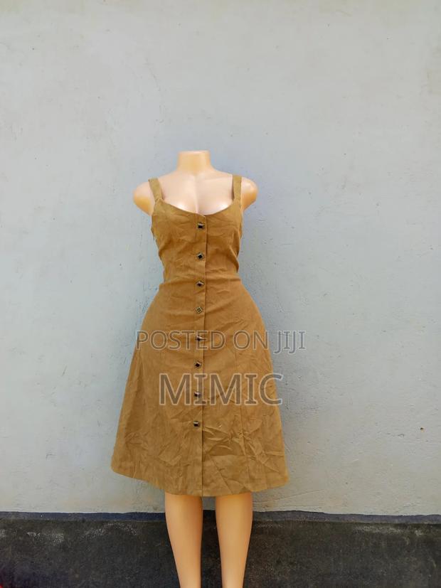 Ladies Clothes - thumbnail 5