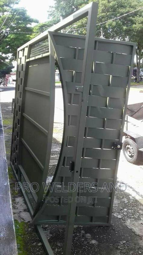 Modern Design Gates and Automation - thumbnail 4