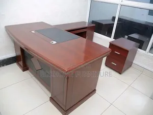 Brownish Executive Office Desk With Lockable Drawers