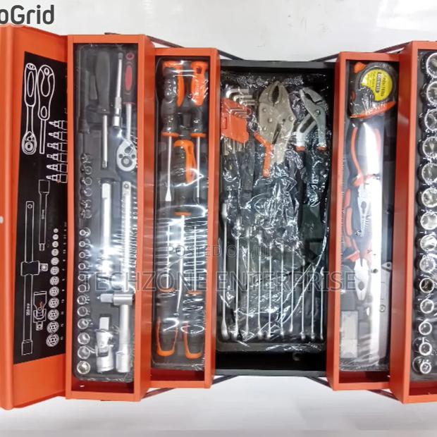 Heavy Duty 85 Pieces Tool Set