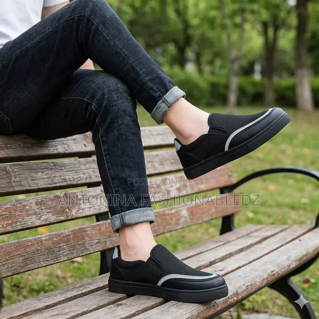 Men Slip on Shoes39-45