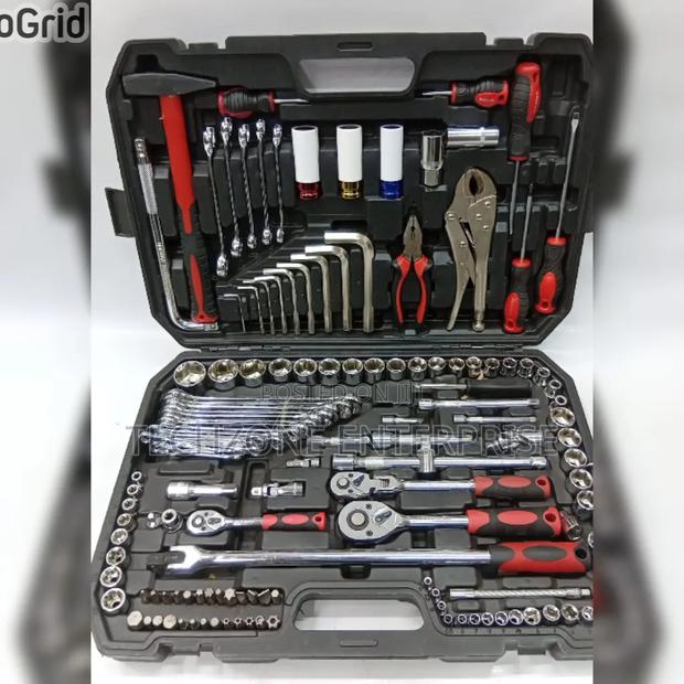 142-Piece Chrome Vanadium Tool Kit