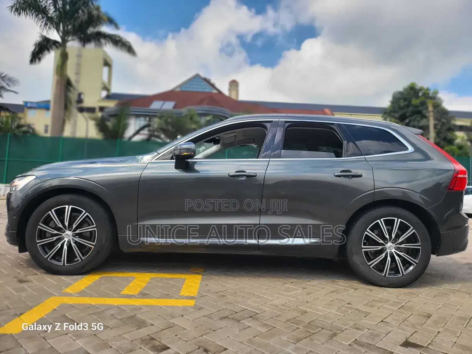 Volvo XC60 T5 Inscription AWD 2019 Gray