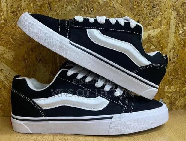 Double Sole Skater Vans - main view