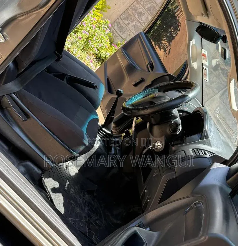 Isuzu D-MAX 2019 Silver