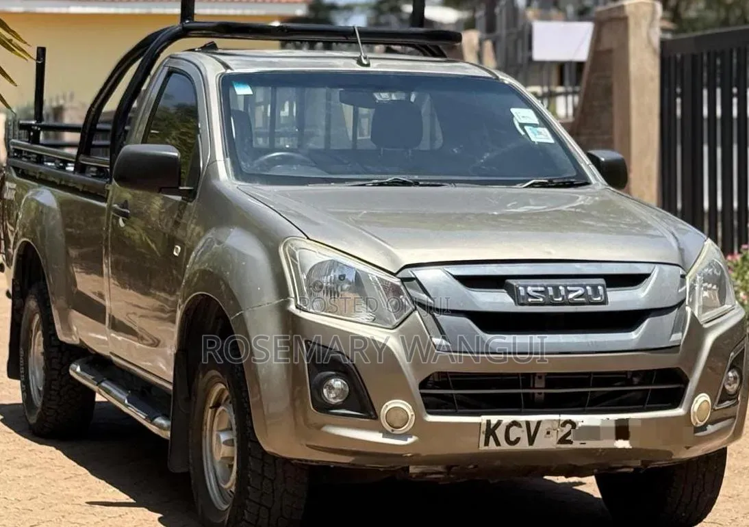 Isuzu D-MAX 2019 Silver