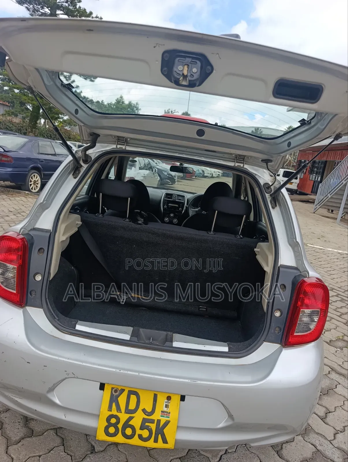 Nissan March 2015 Silver