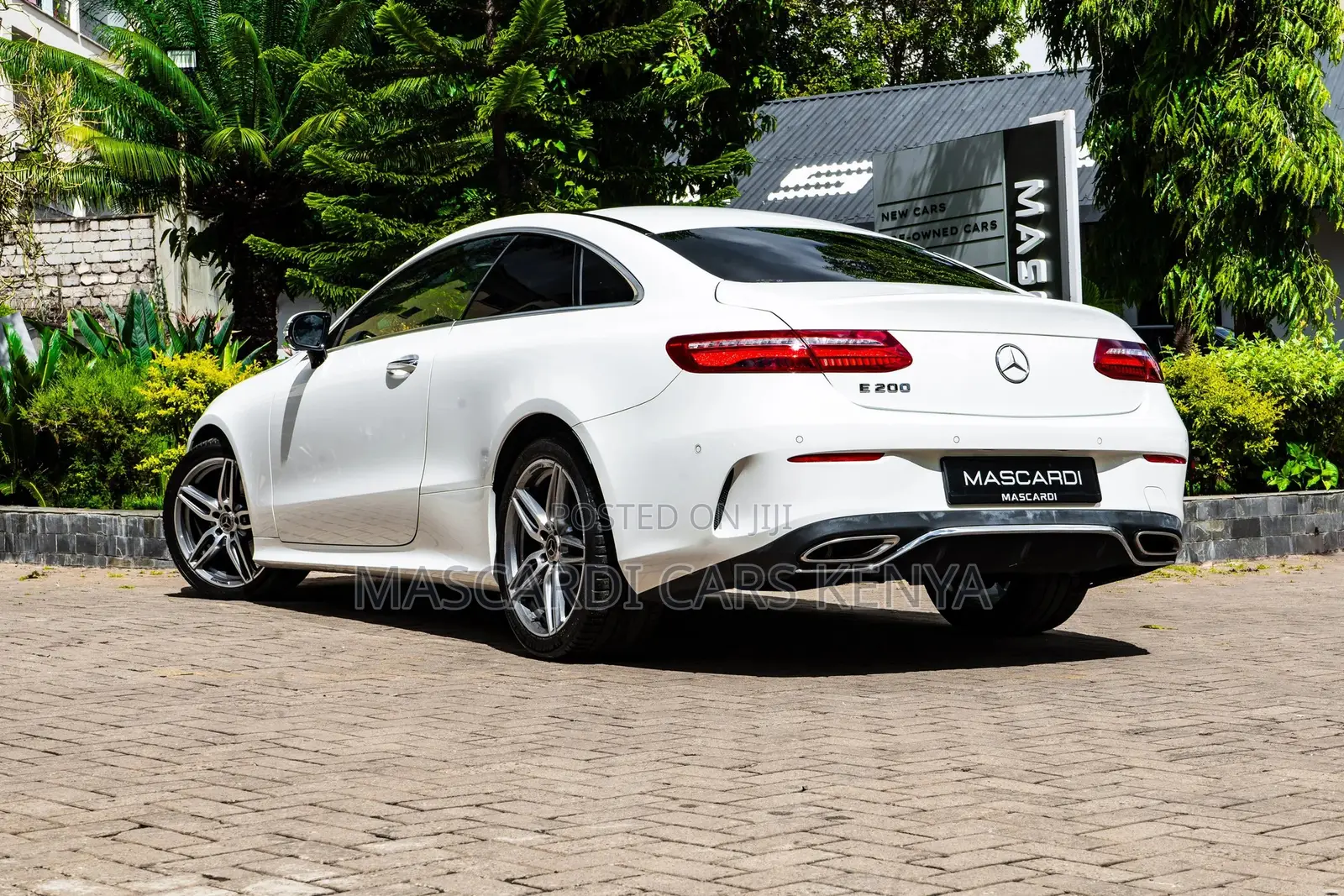 Mercedes-Benz E200 2019 White
