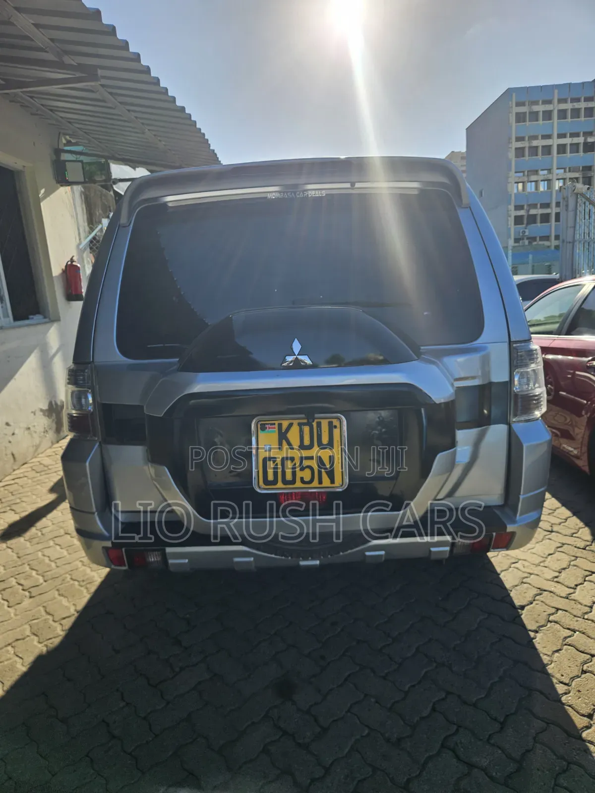 Mitsubishi Pajero 2019 Silver