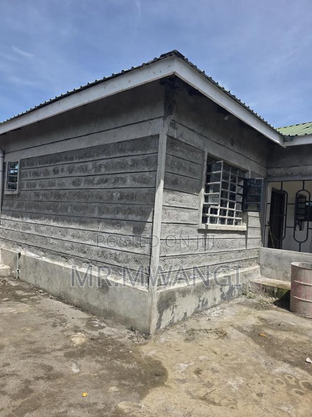 3 Bedroom House to Rent - thumbnail 6