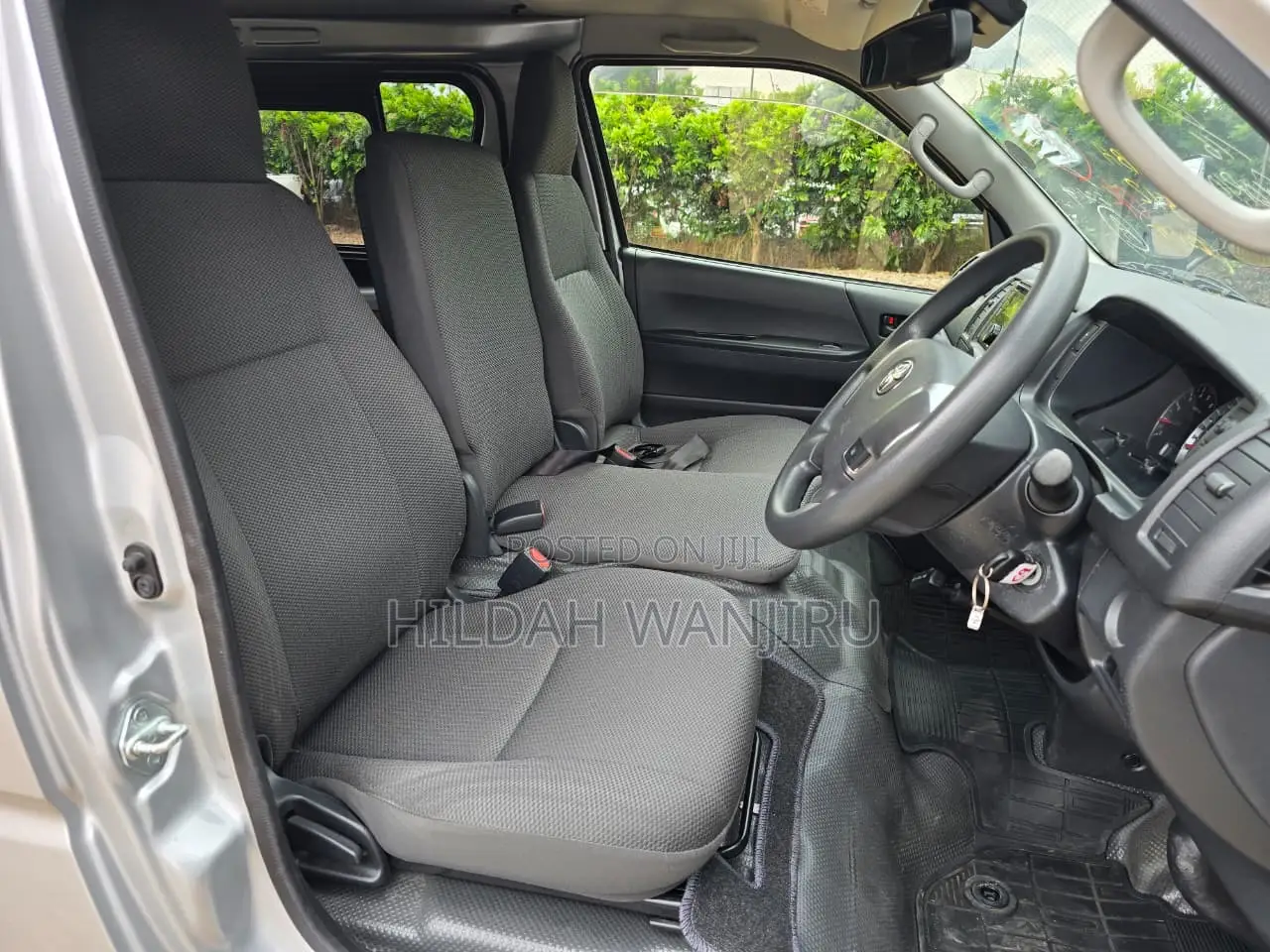 Toyota HiAce 2019 Silver