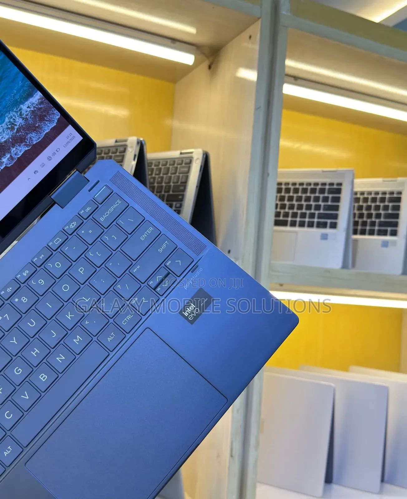 Laptop HP Dragonfly G2 8GB Intel Core i5 SSD 256GB
