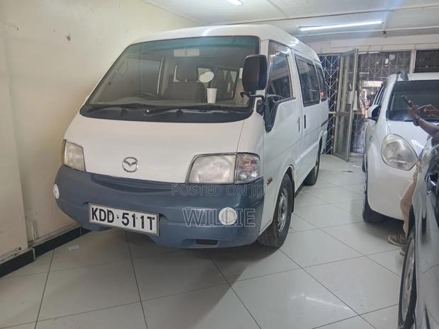 Mazda Bongo 2014 White - thumbnail 2