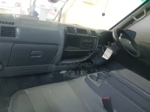 Mazda Bongo 2014 White