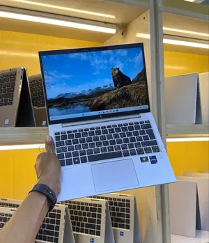Laptop HP EliteBook 830 G9 16GB Intel Core i7 SSD 512GB