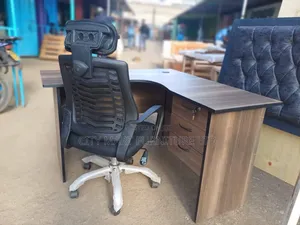 Compact 1.2m*1.2m Modern Lshaped Office Desk+Headrest Chair Offers