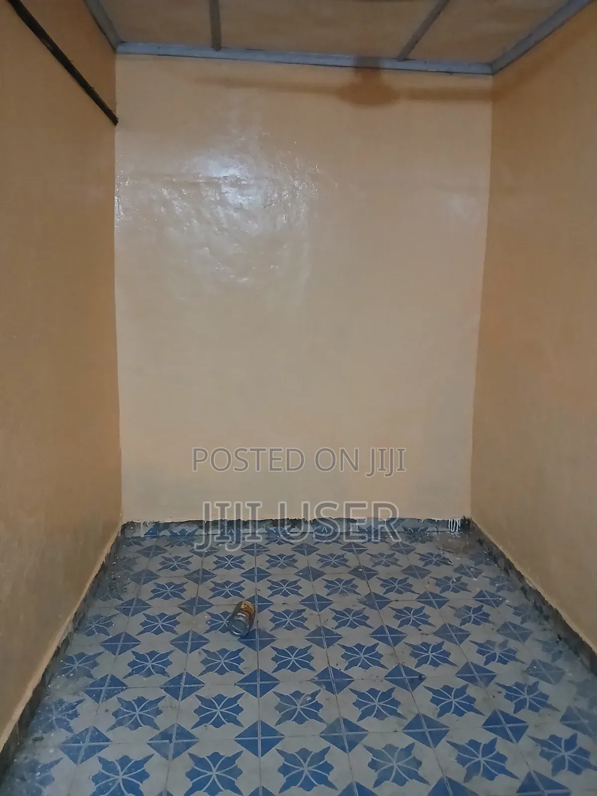 1bdrm Bedsitter in Swabrina, Shelly Beach for rent