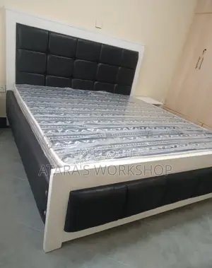 Black Chester Bed 5x6