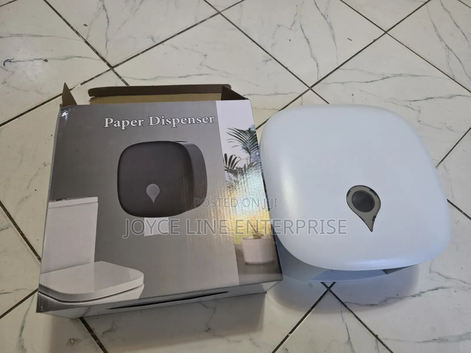 Mountable Tissue Holder