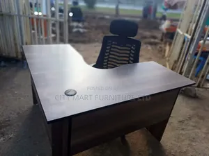 Productive 1.2*1.2m Modern Lshaped Office Desk+Headrest Chair Offers