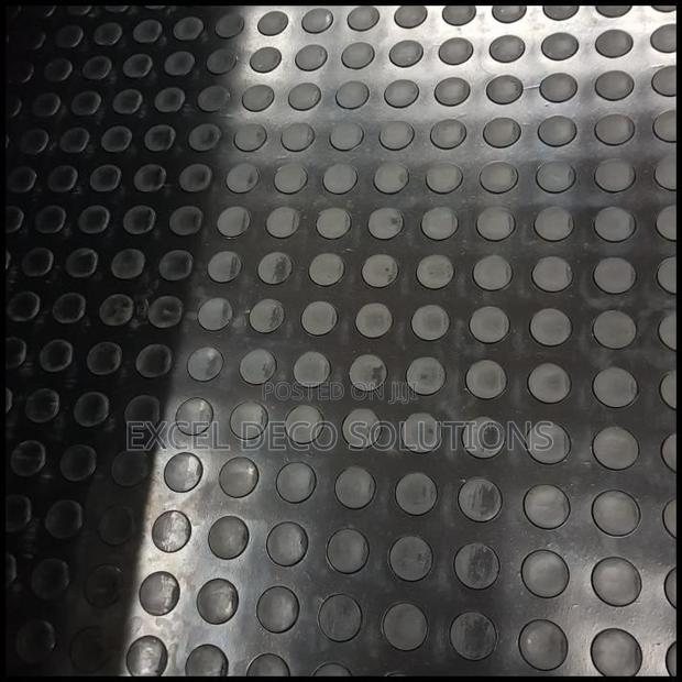 Rubber Coin Floor Covering | /Meter Black