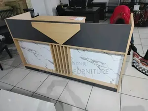 Classic Marble Finish Woode Reception Desk