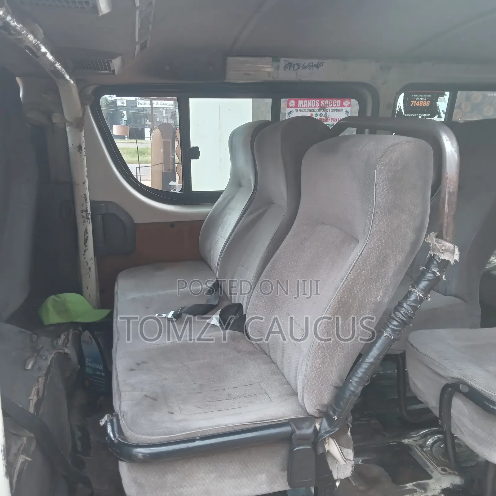 Toyota HiAce 2004 White