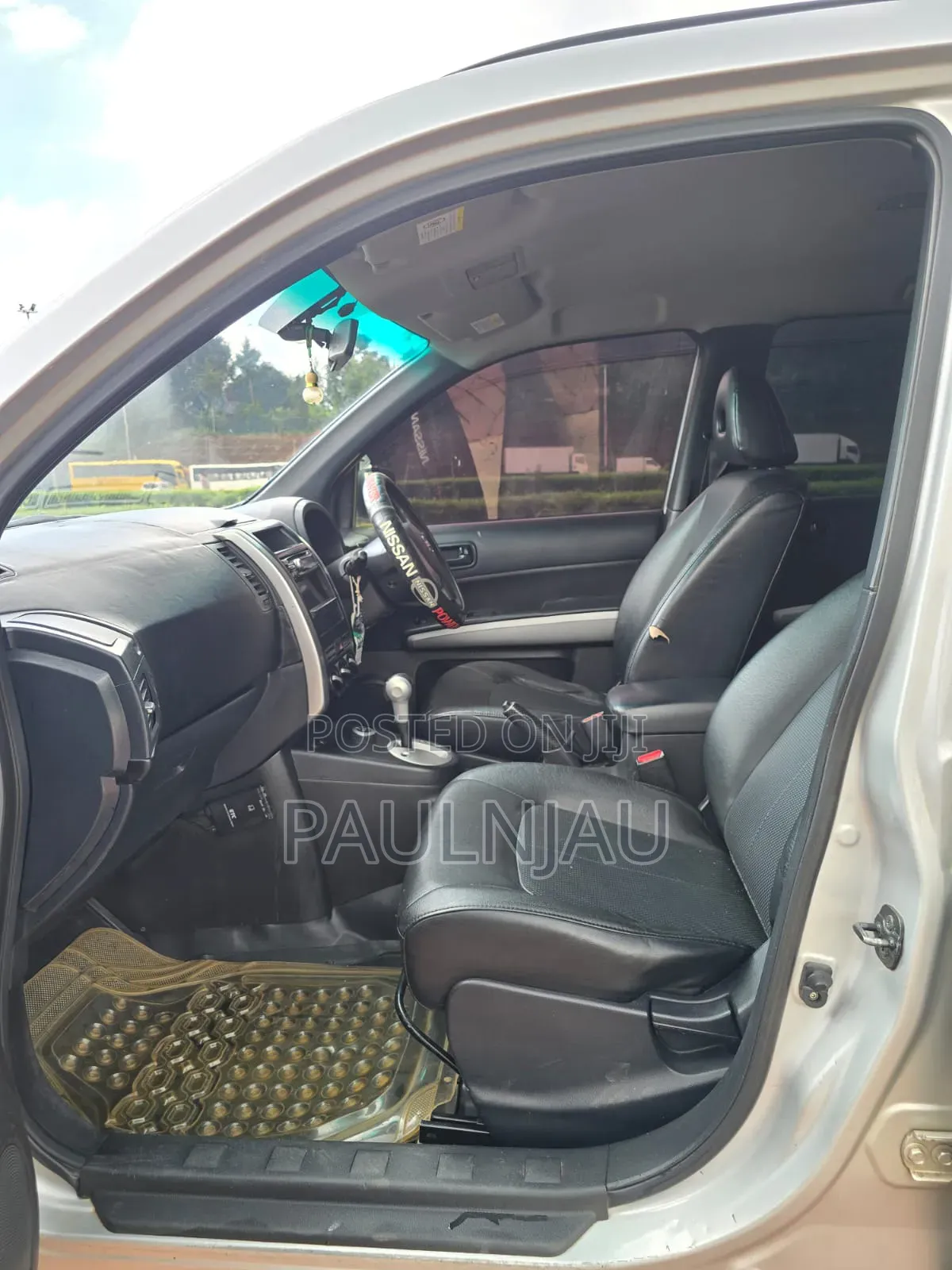 Nissan X-Trail 2013