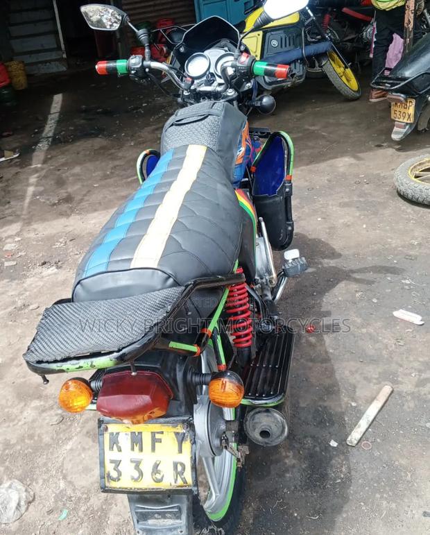 TVS HLX Plus ES 2022 Blue