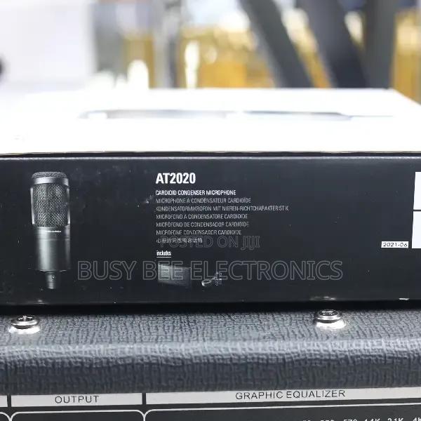 Audio-Technica At2020 Cardioid Medium-Diaphragm Condenser Microphone - thumbnail 3