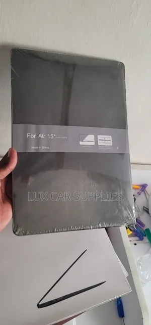 Hard Shell Case Cover for a 15-Inch Macbook Air A2141/1314