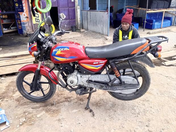 Bajaj Boxer 150 UG 2023 Red