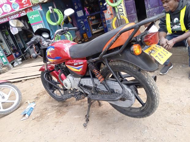 Bajaj Boxer 150 UG 2023 Red - thumbnail 11