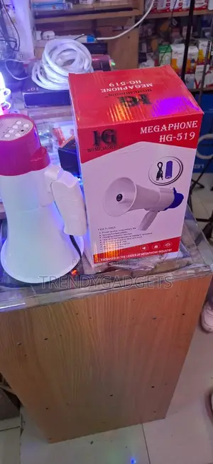 Handheld Rechargeable Megaphone Speaker