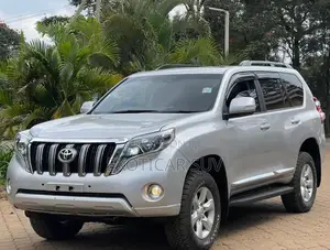 Toyota Land Cruiser Prado 3.0 TD 2013