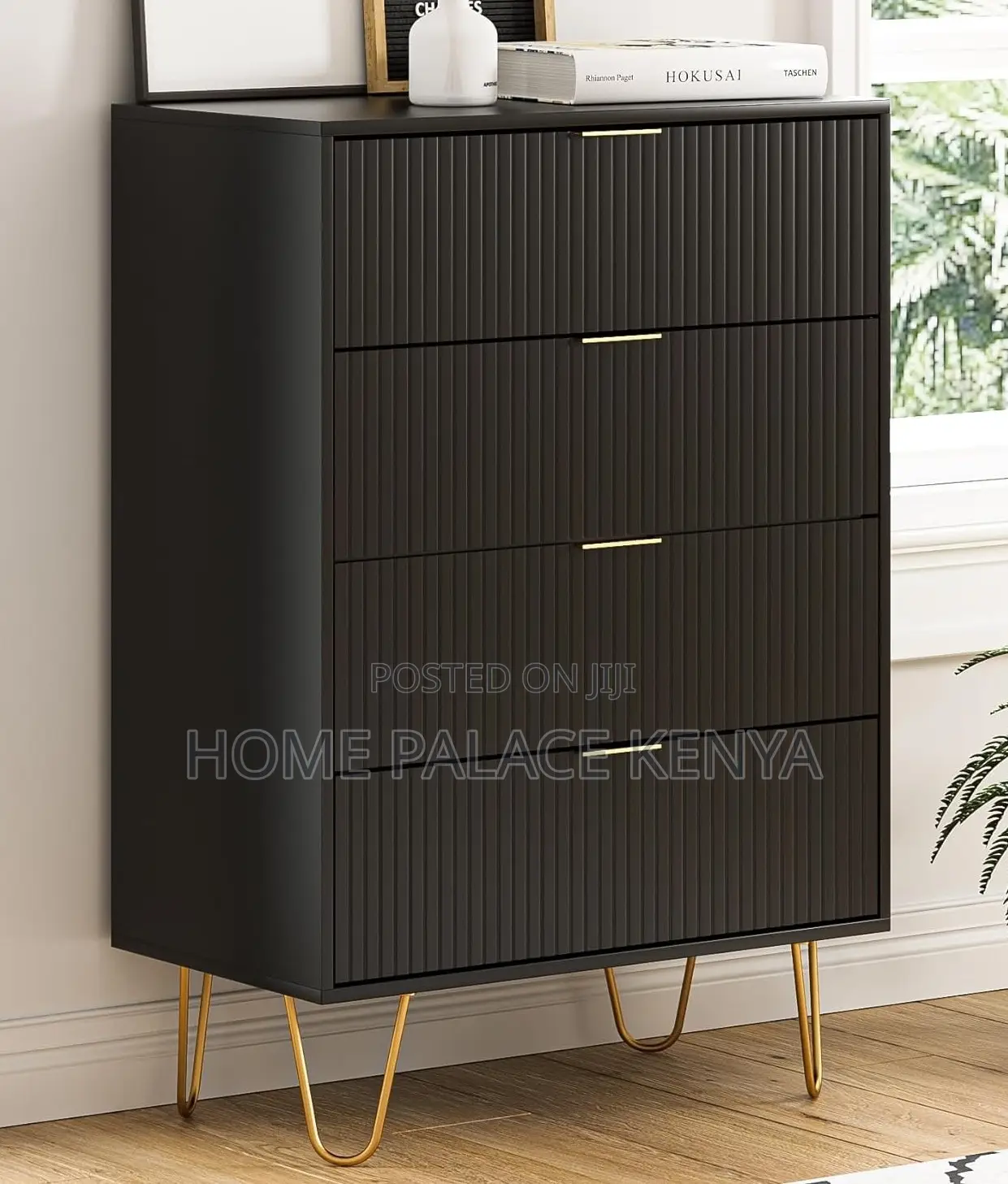 Chest of Drawers: 4 Drawer Wooden Nightstand