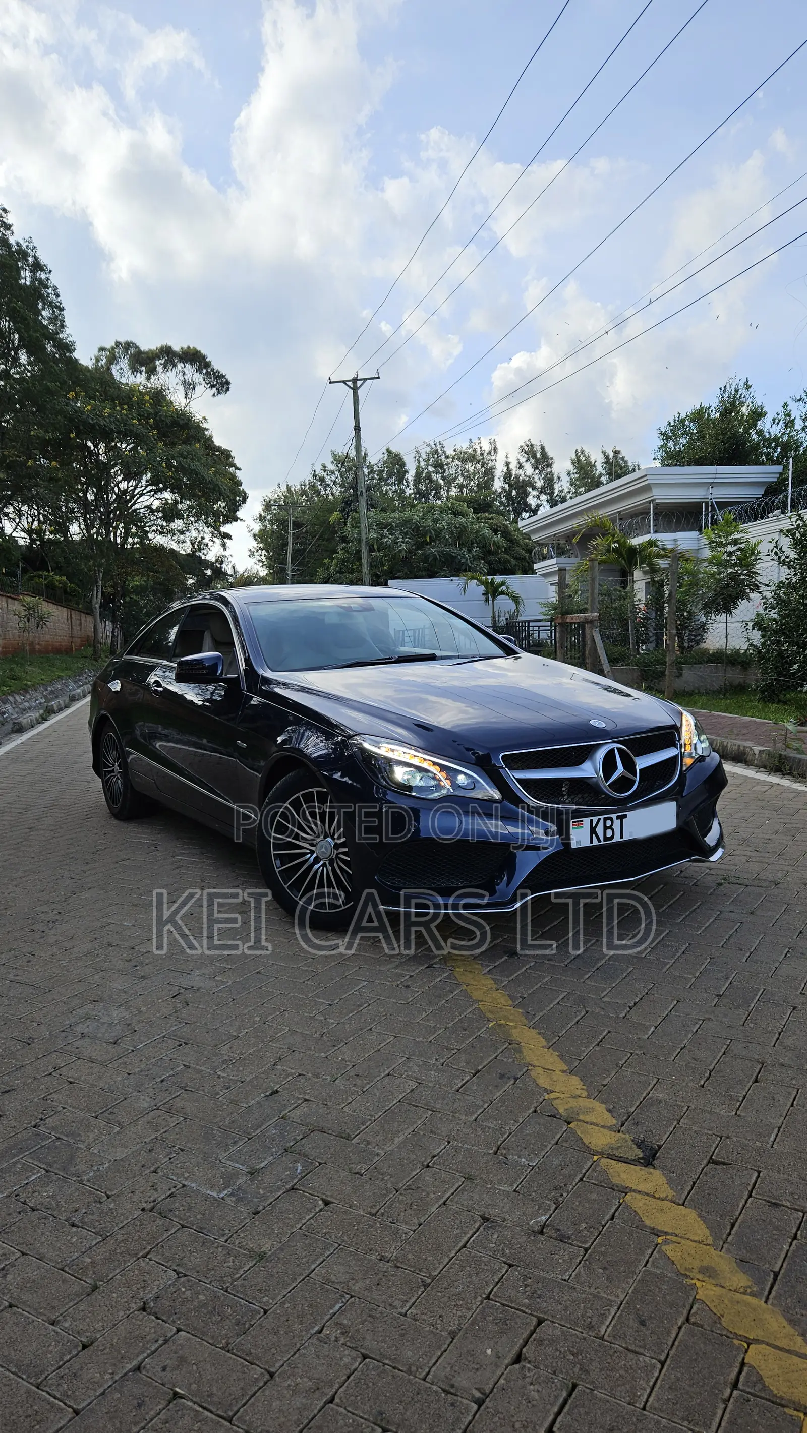 Mercedes-Benz E350 2009 Black