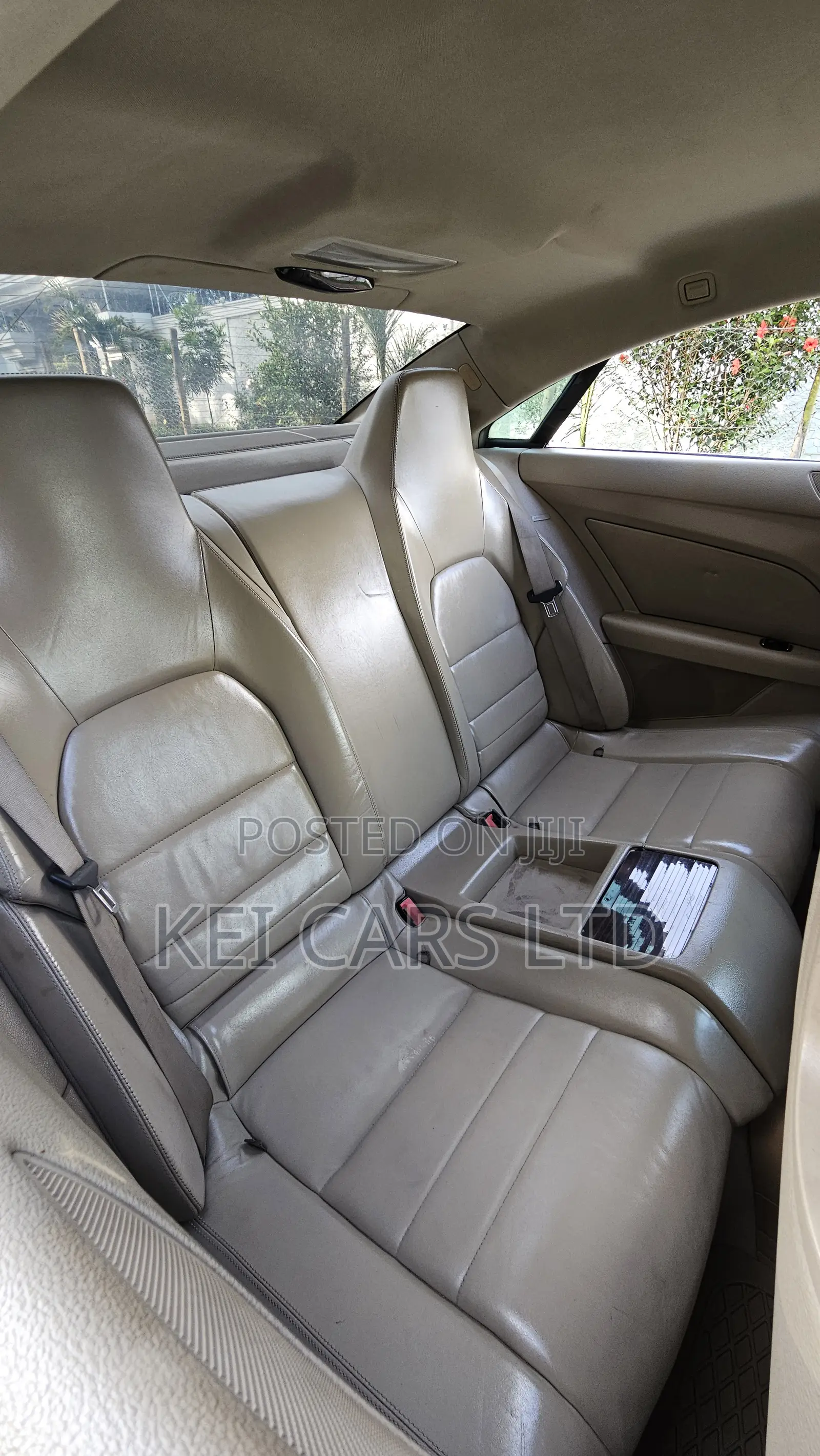 Mercedes-Benz E350 2009 Black