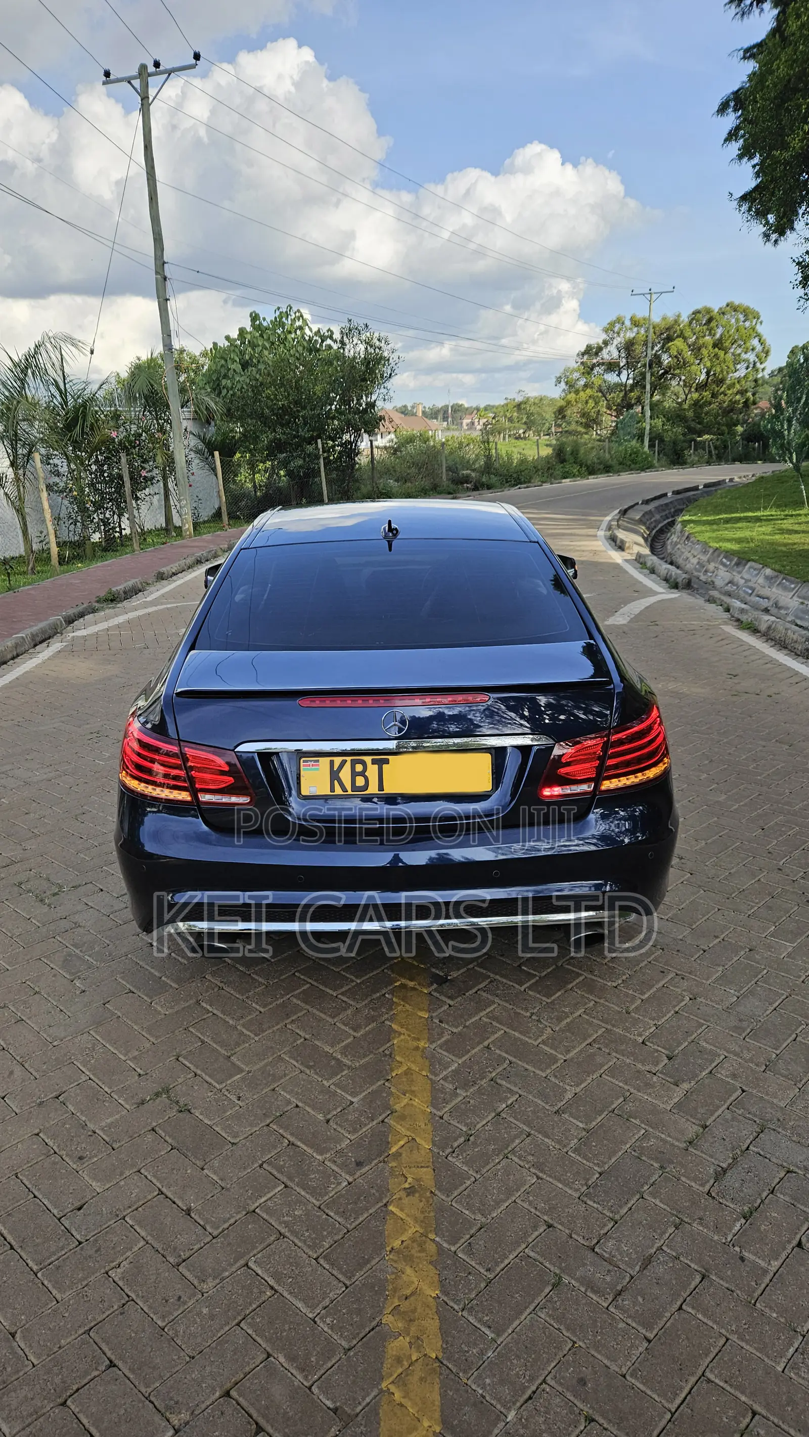 Mercedes-Benz E350 2009 Black