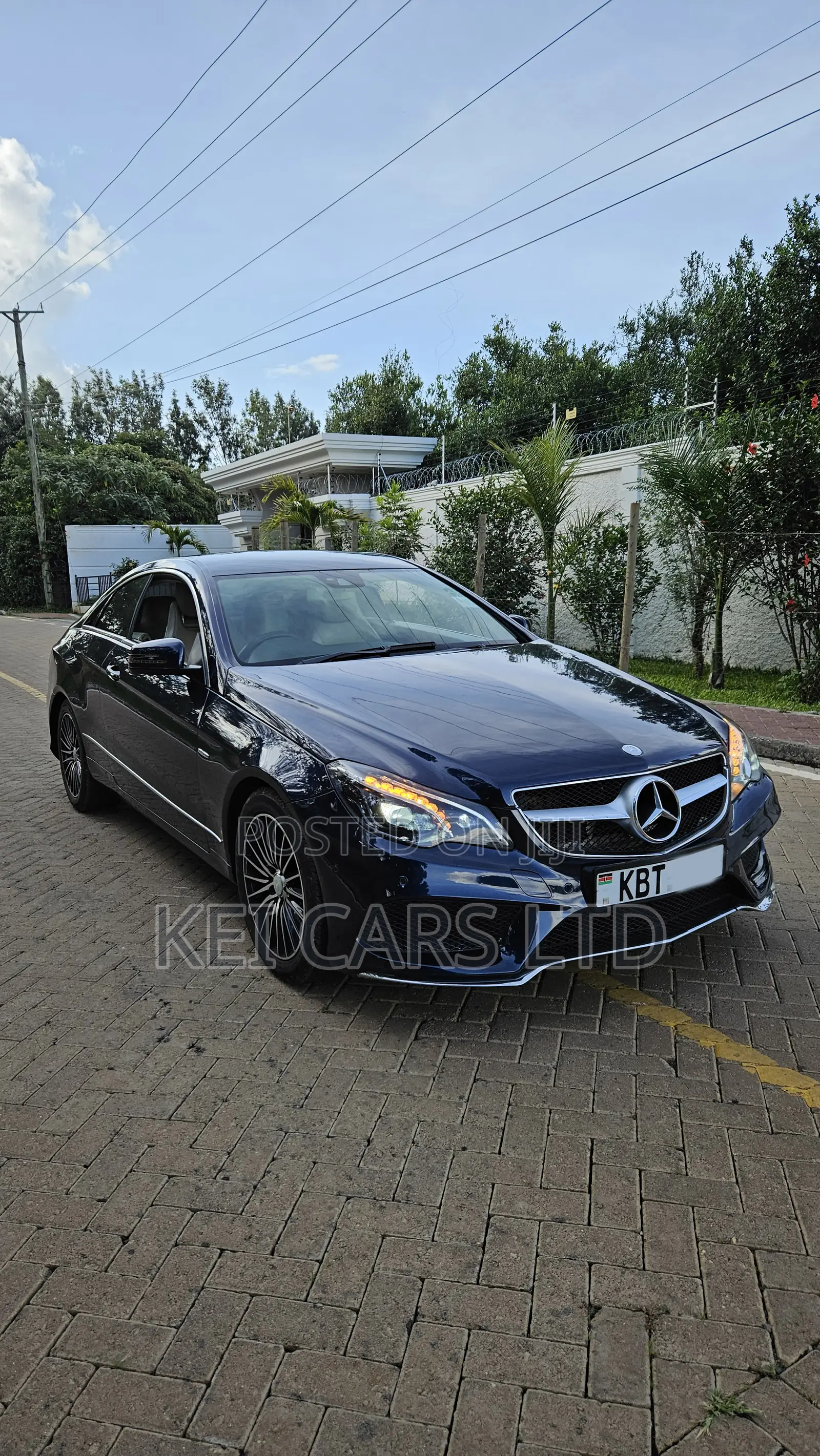 Mercedes-Benz E350 2009 Black