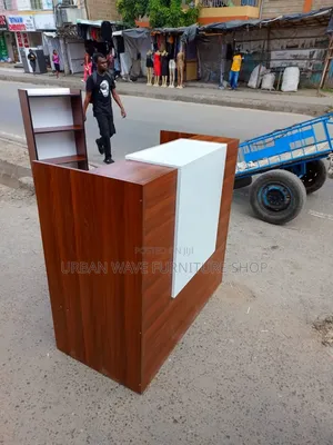 Classic Stylish Office Welcoming Desk