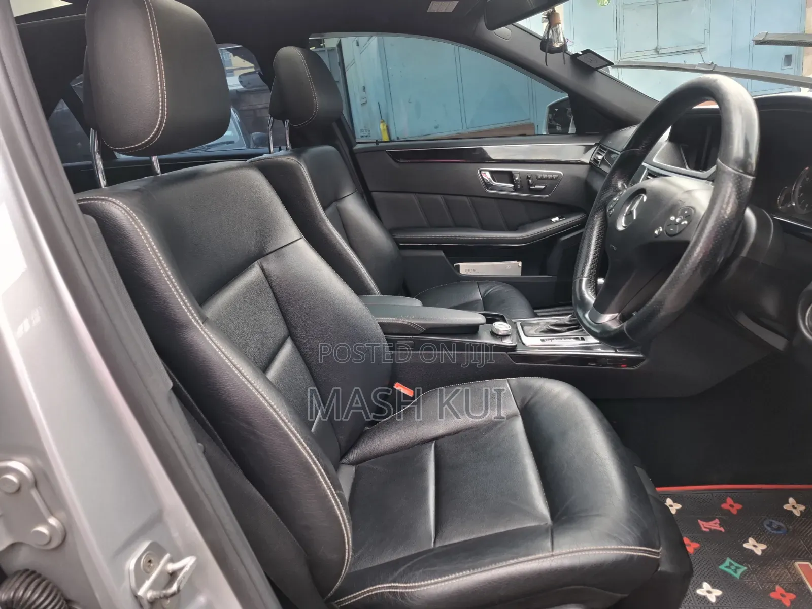Mercedes-Benz E250 2011 Silver